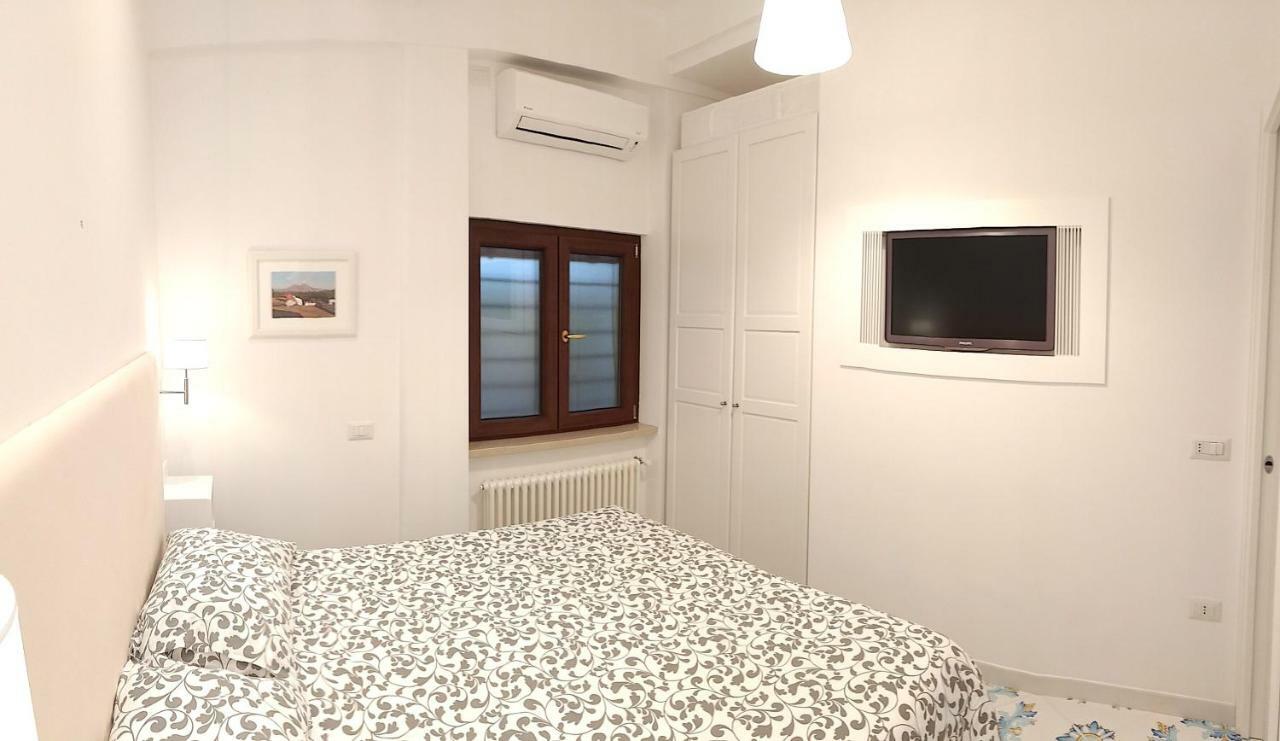 Mini Appartamento Al Chiostro Neapol Exteriér fotografie